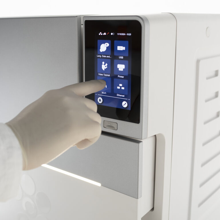 camosci-parni-sterilizatory-stern-weber-sw-17-22-28-plus-002