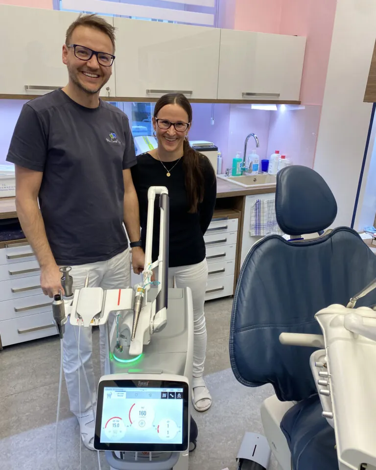 camosci-fotona-lightwalker-ii-mikrodental-studio-1